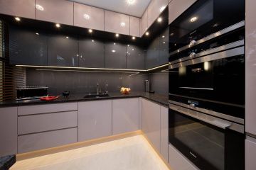 Кухня из акрила Ostin 24 угловая